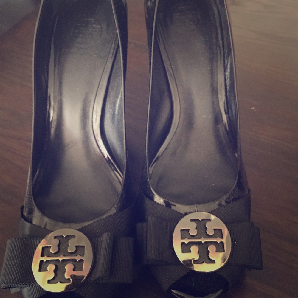 Tory Burch Bow heels